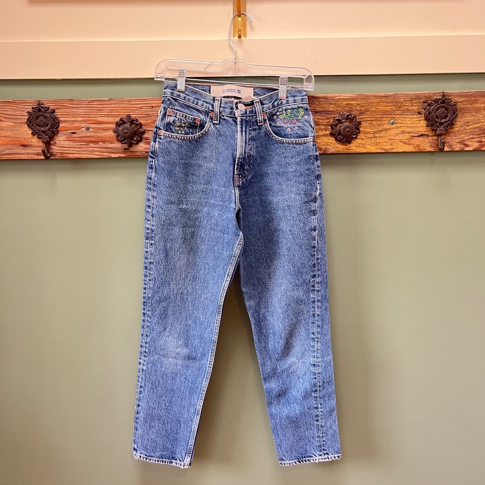 Vintage Gap High Rise Straight Leg Embroidered Jeans Medium Wash‎ Blue SZ 2